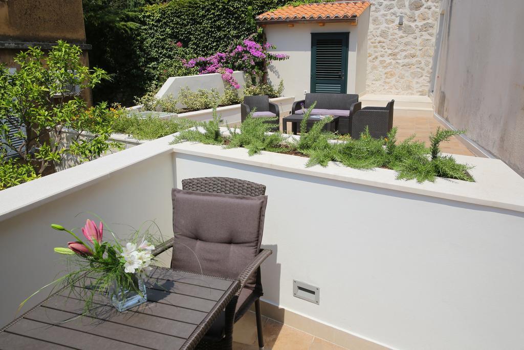 White & Co Villa And Apartments Dubrovnik Oda fotoğraf